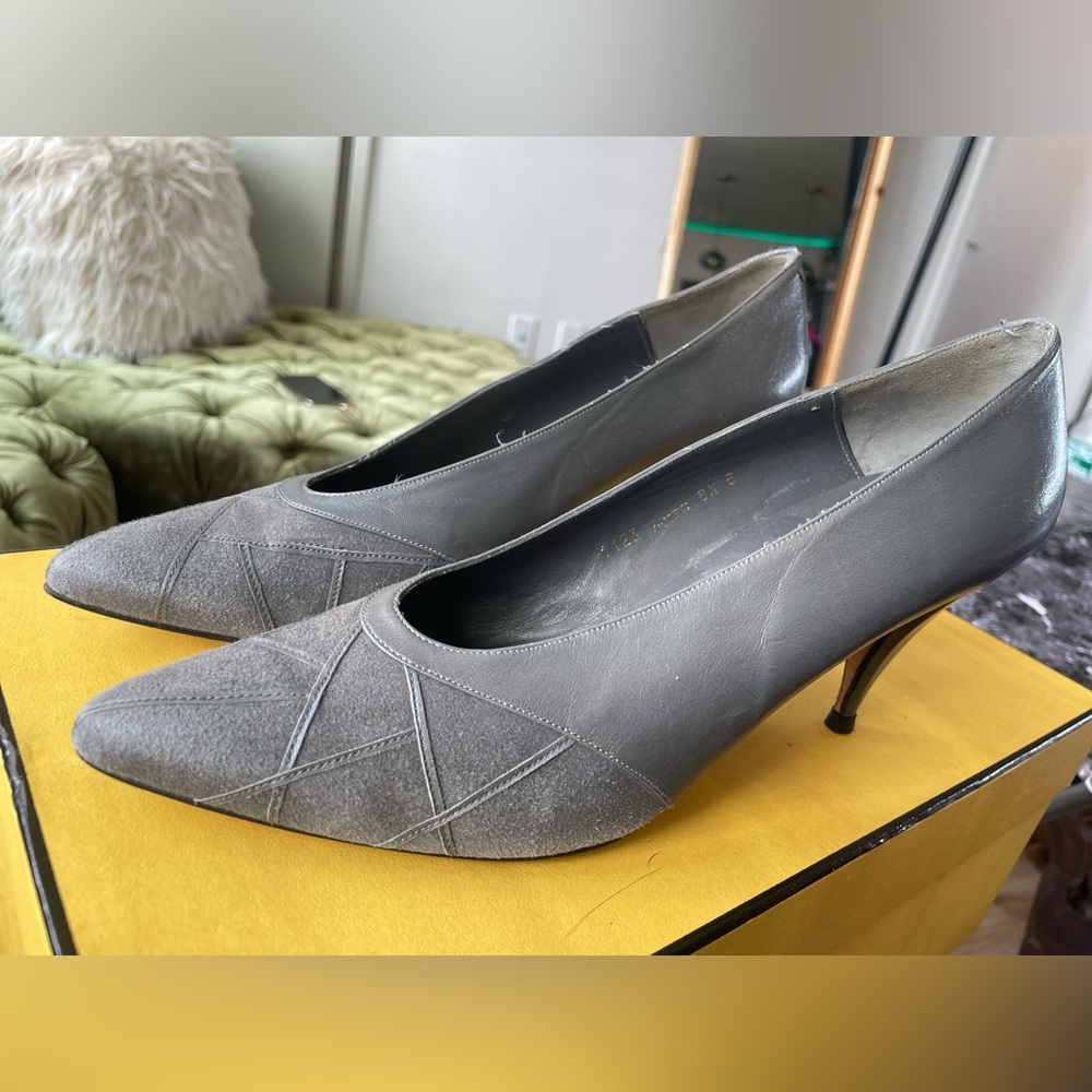 VINTAGE ROBERTINA HANDMADE LEATHER HEELS - Picture 7 of 13
